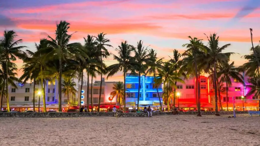 Es posible viajar a Miami por $72.900