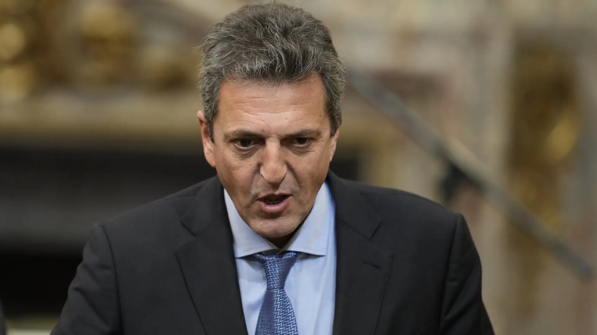 El Ministro busca poder llegar generar confianza externa