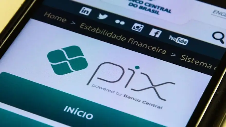 Pix superó en un 23% los gastos combinados de tarjetas de crédito y débito