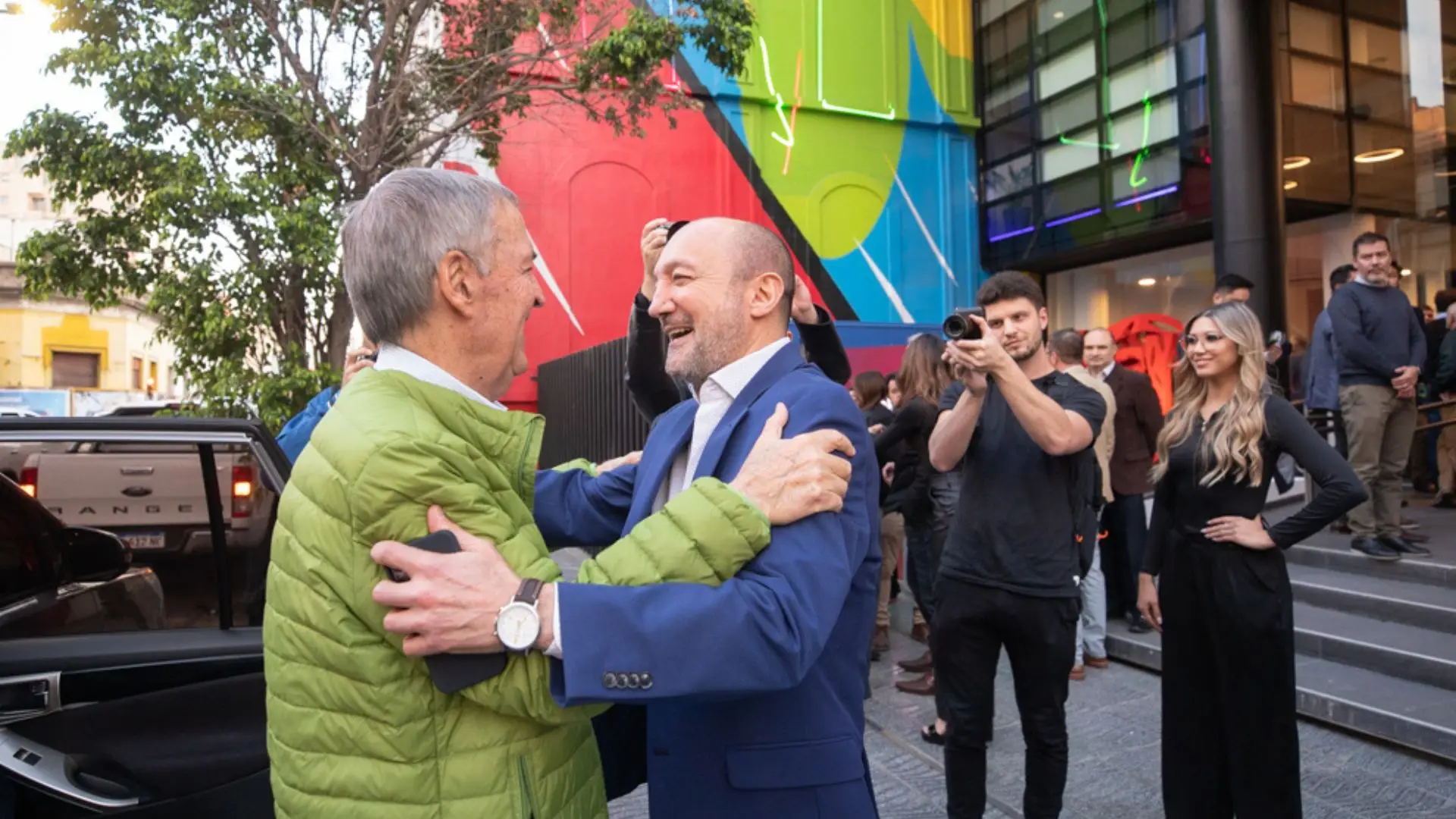 Schiaretti participó de la inauguración del nuevo edificio de Evoltis