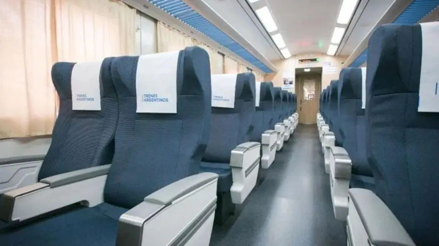 Muchos eligen el tren de larga distancia como opción para viajar