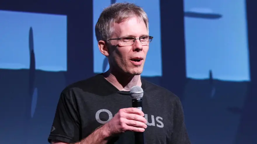 Carmack enfatiza que la programación en sí misma no es la fuente de valor, y aboga por desarrollar habilidades de resolución de problemas como prioridad