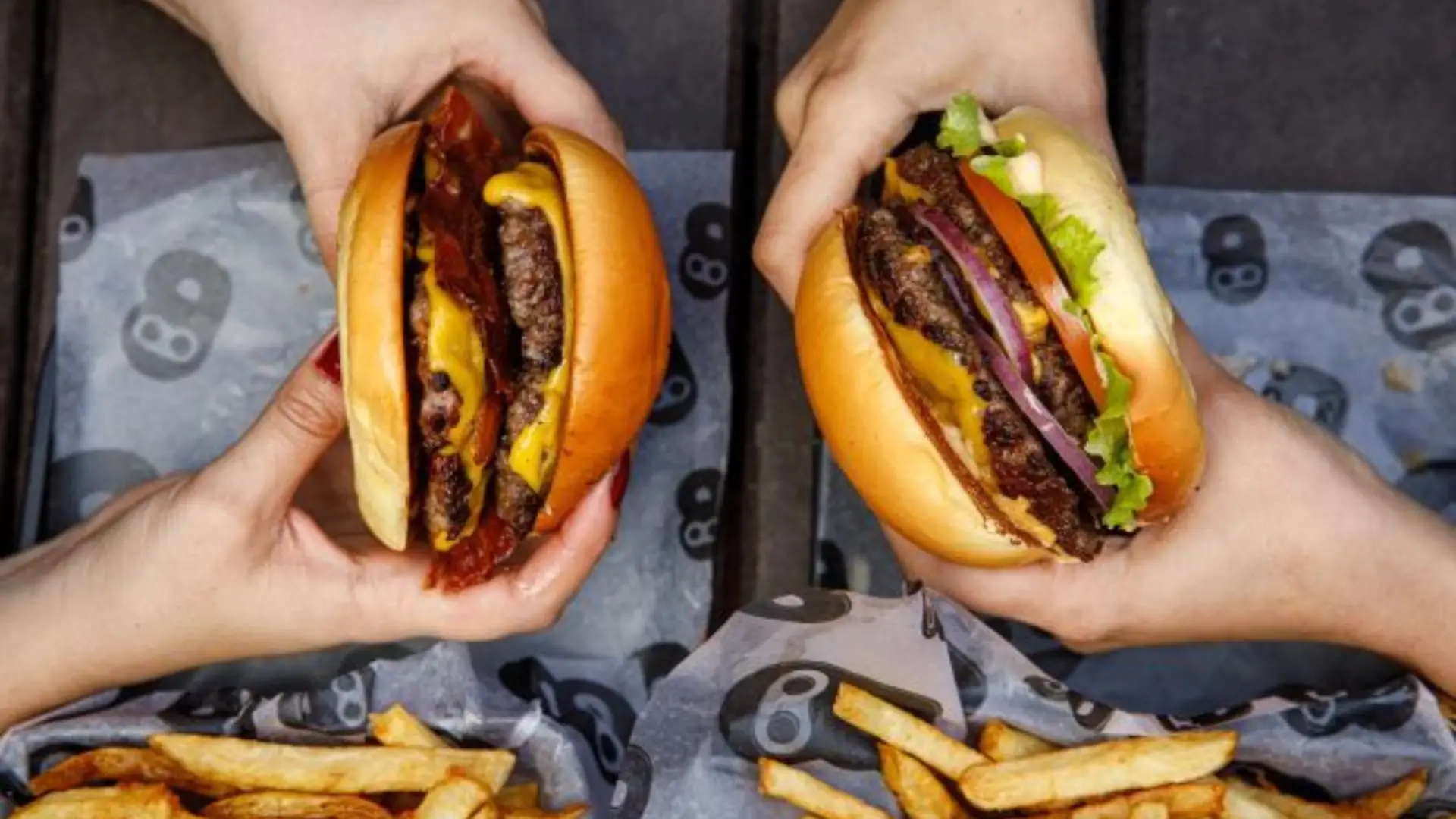 La inversión inicial para abrir un local de Burgertify es 70.000 dólares (al oficial)