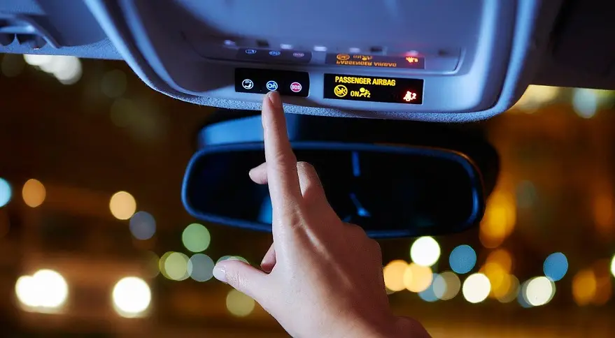 OnStar es el servicio de conectividad más avanzado, pero es pago.