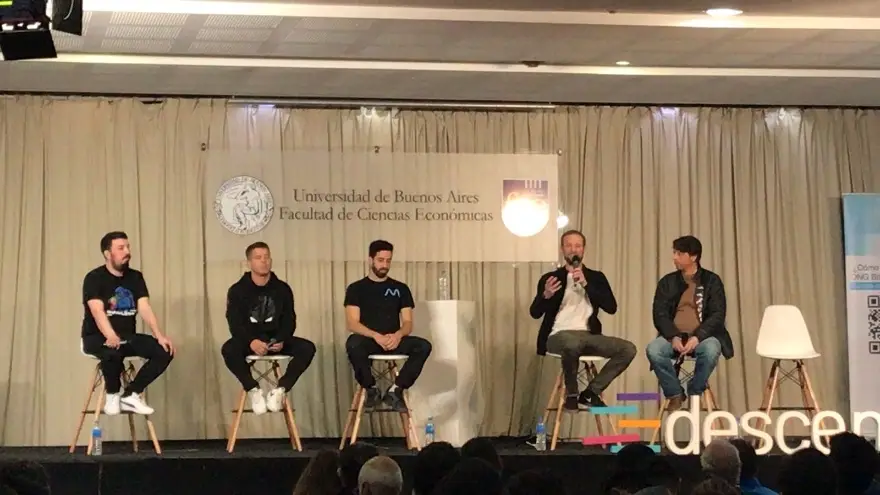 DescentralizAR es un evento nacional que ofrece conferencias y talleres 