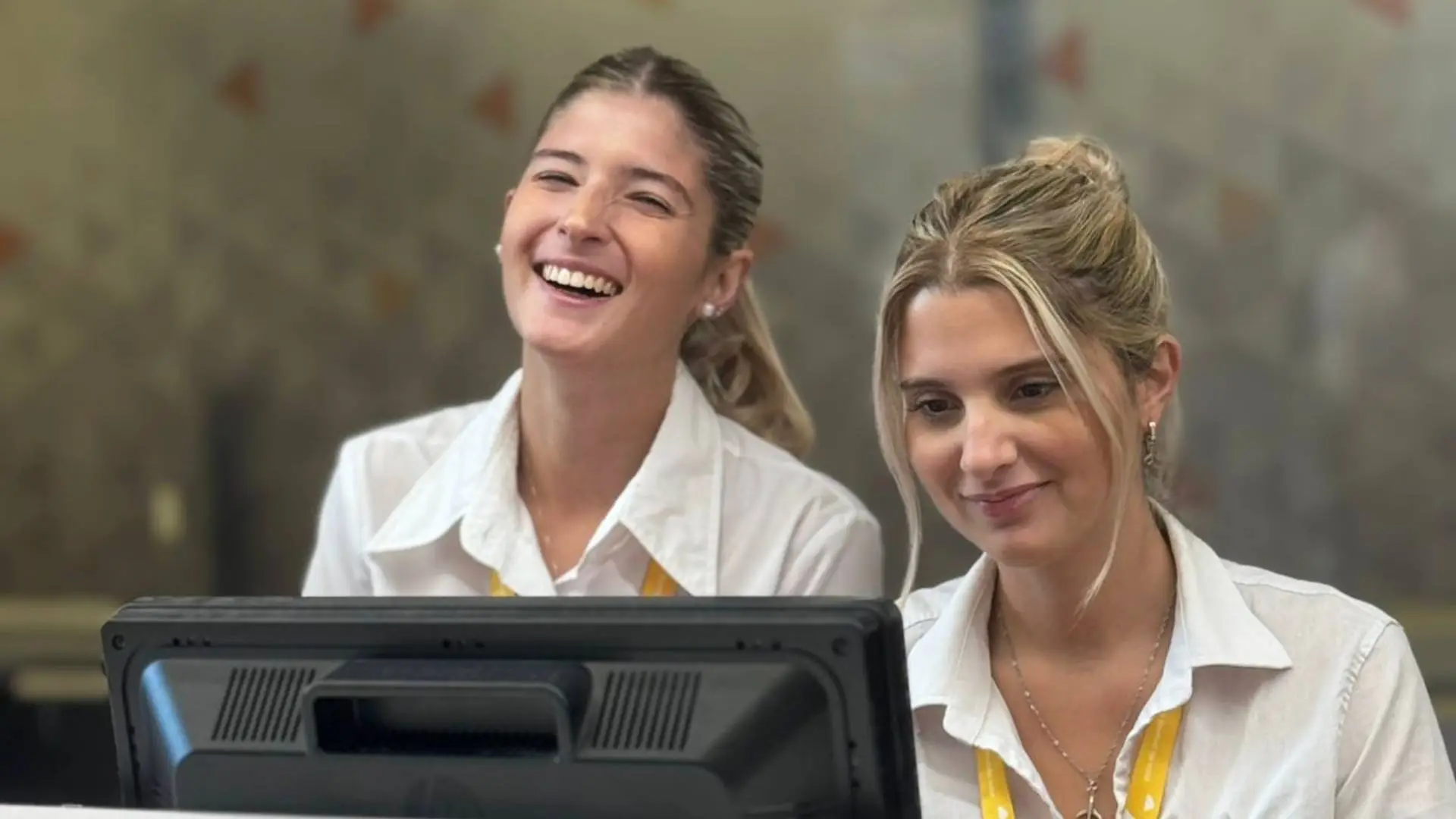 Flybondi busca incorporar nuevos profesionales de diversas áreas a su empresa