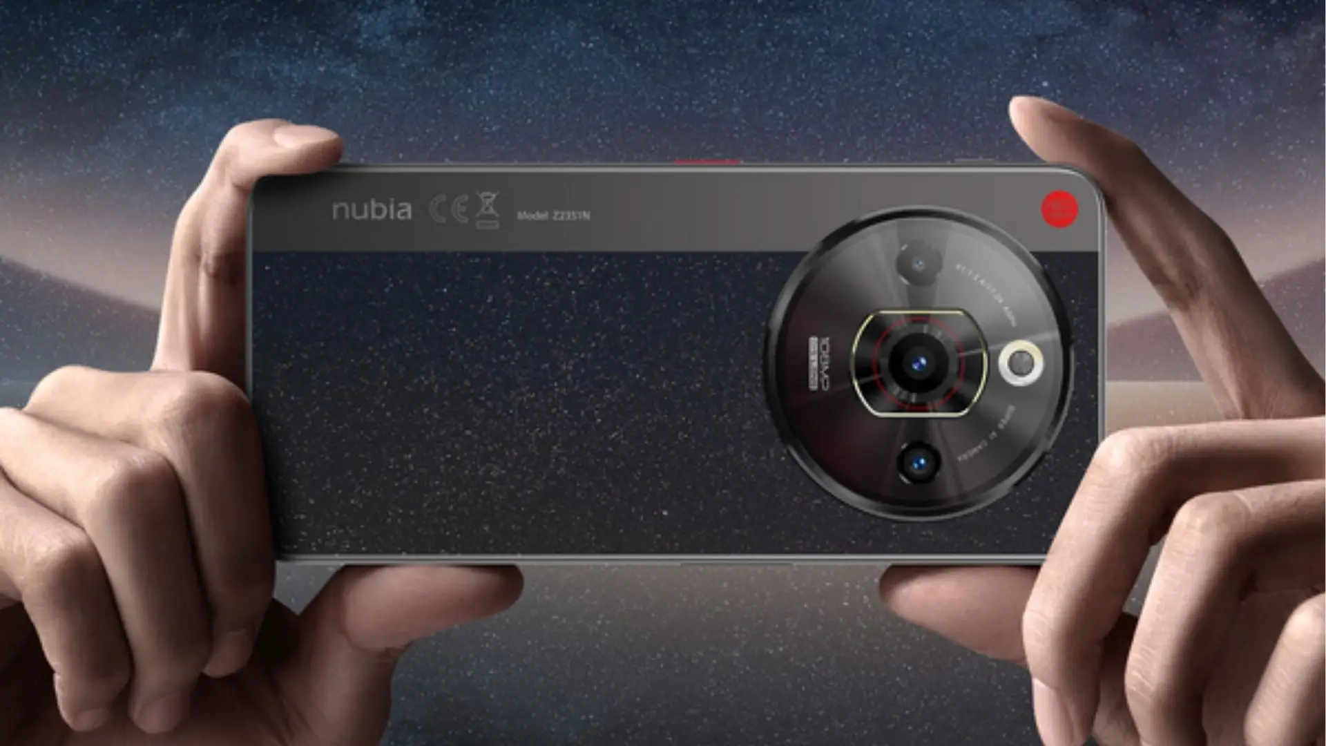 El Nubia Focus Pro tiene un sistema de triple cámara trasera: principal de 108 MP con estabilizador de imagen óptico con IA; la segunda de 5 MP para gran angular/macro; y la tercera de 2 MP con sensor de profundidad