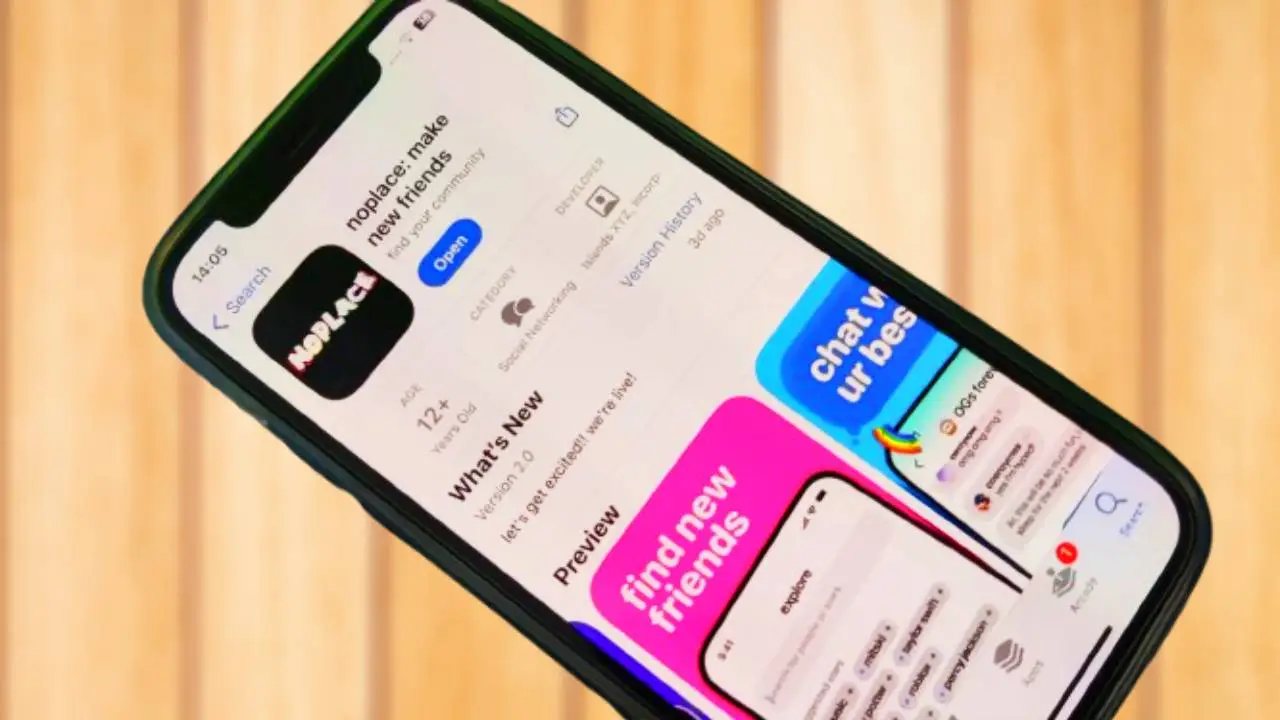 Noplace, la app que emergió entre los jóvenes y que recuerda a la mítica red social MySpace