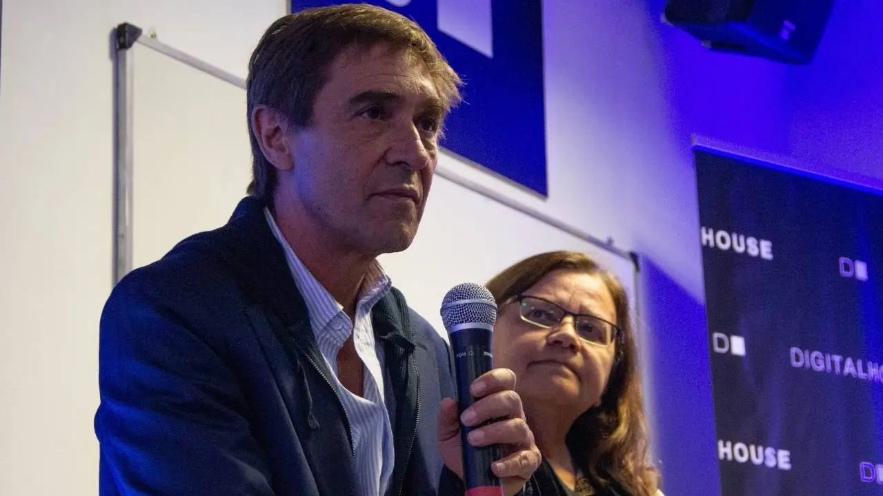 Nelson Duboscq, CEO de Digital House, junto con Victoria Penacca, Project Manager de Argencon