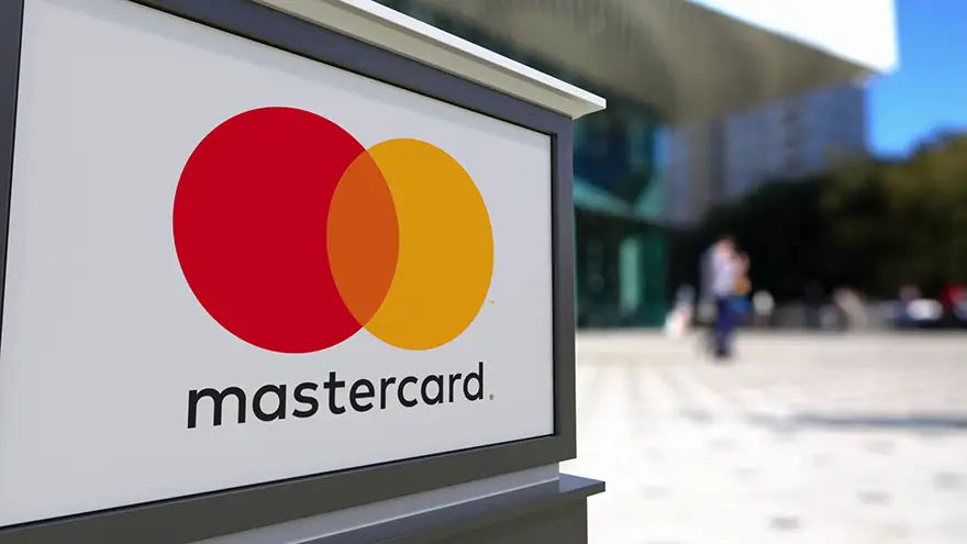 Mastercard quiere ser el gigante financiero líder en las operaciones con criptomonedas
