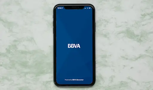 BBVA lanza la primer cuenta sueldo 100% digital en Uruguay
