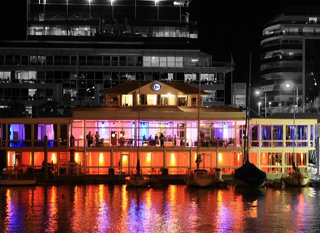 yacht club puerto madero restaurant