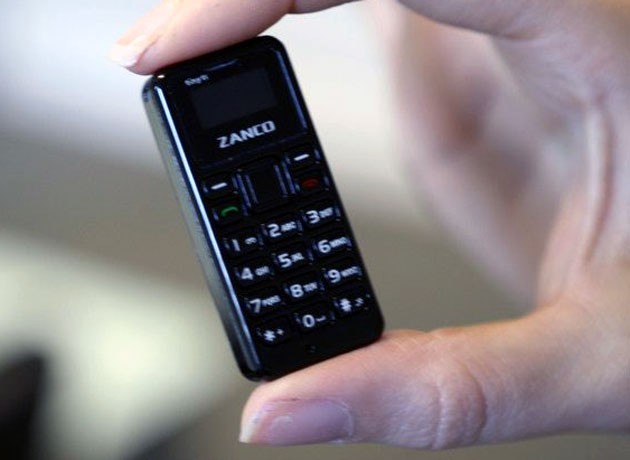 Más pequeño que tu pulgar y más liviano que una moneda: así es Zanco, el  celular más diminuto del mundo - BBC News Mundo